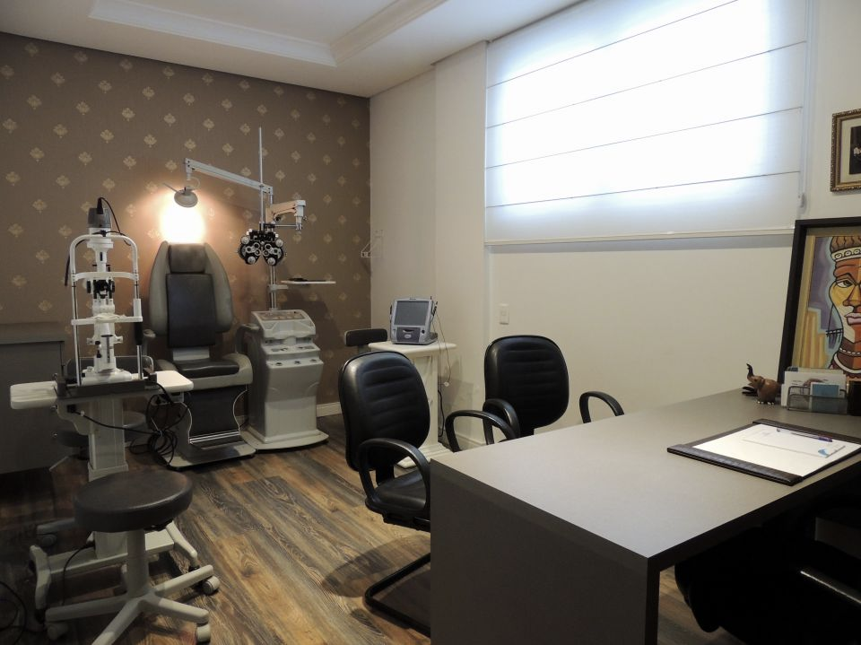 Clínica de Olhos Tomazelli